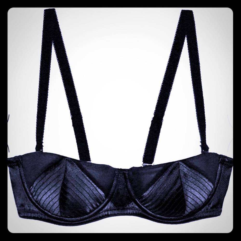FLEUR DU MAL Black satin convertible Demi Bra 36B